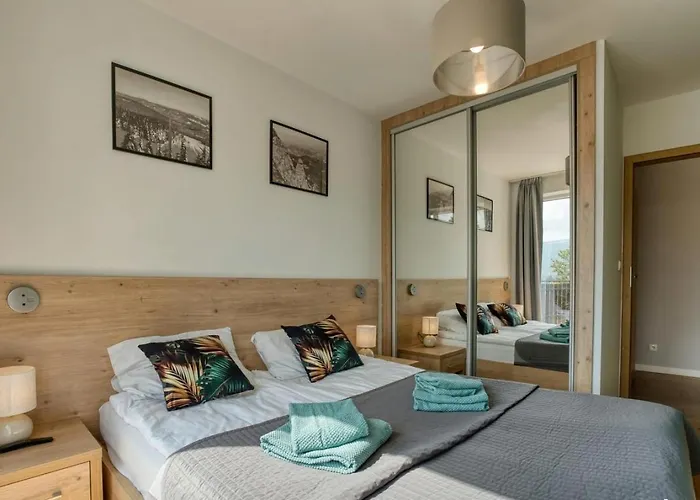 Szafirowy Widok Apartment *